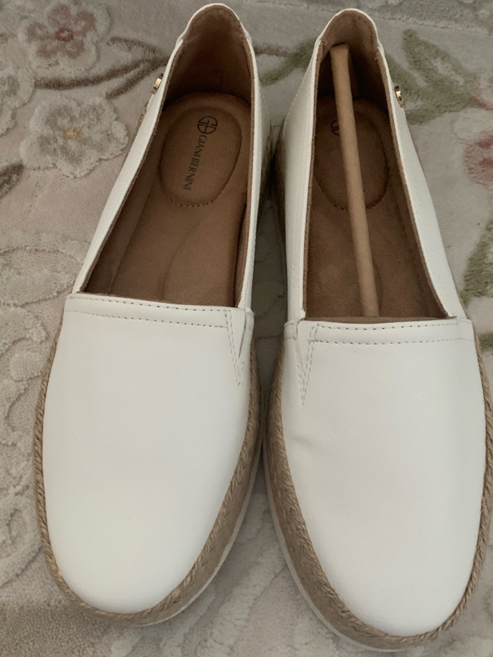 Giani Bernini White Slip-On Espadrille Flats